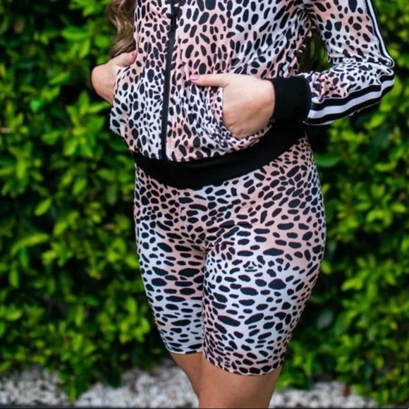 BuddyLove Cheetah Biker Shorts - Picture 2 of 2